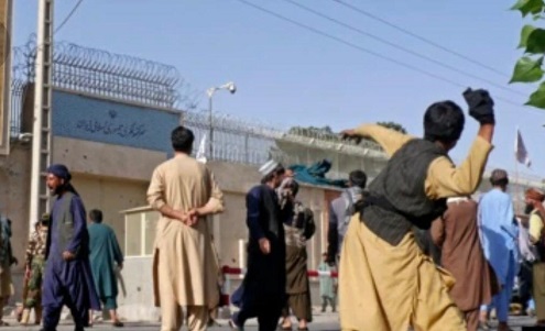 چرا سر در کنسولگری ایران در هرات به آتش کشیده شد؟خط و نشان طالبان برای جمهوری اسلامی