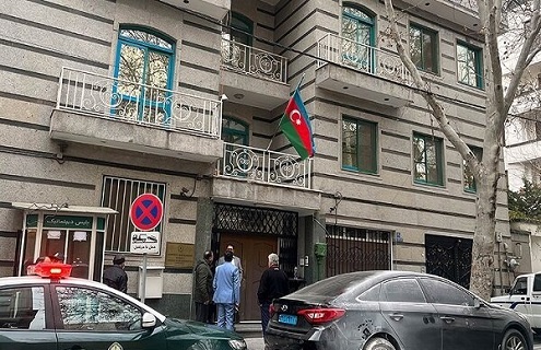تعطیلی کامل سفارت آذربایجان در تهران/ای کاش بیشتر تامل می شد؟