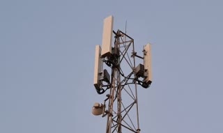ارتقای تکنولوژی تلفن همراه در روستای حیدرآباد شهرستان تفت