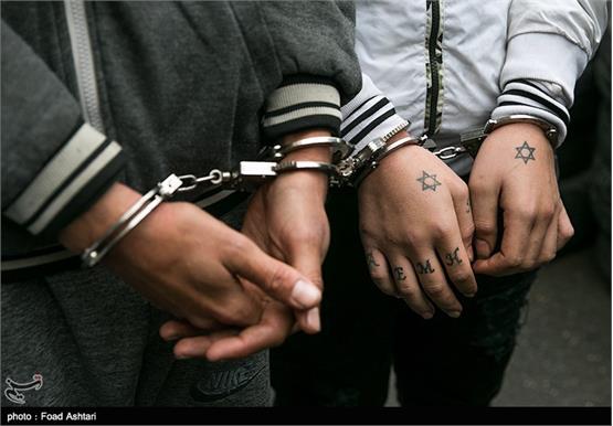 دستگیری 2خرده فروش حرفه ای مواد مخدر در اردکان