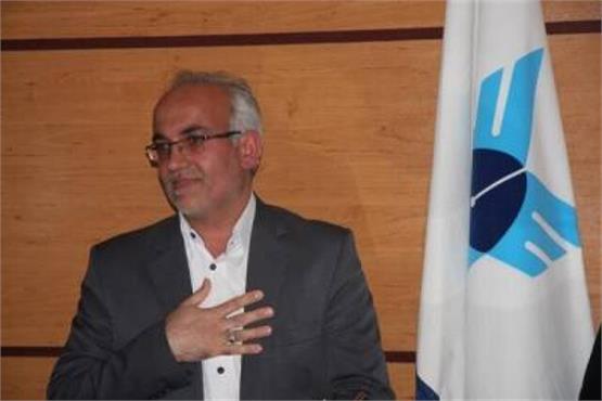رئیس دانشگاه آزاد یزد رسما عضو هیات امنای کانون کارآفرینان استان منصوب شد