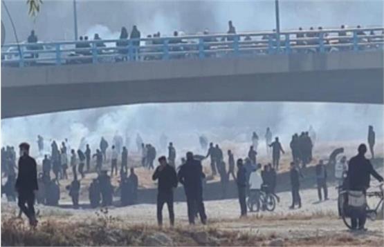 مسدود شدن راه‌های منتهی به پل خواجو برای جلوگیری از برپایی نماز مردمی