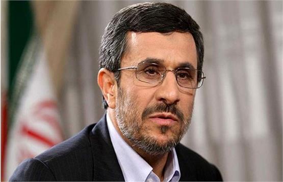 احمدی‌نژاد گفت از سوی باند فساد تهدید شده ام