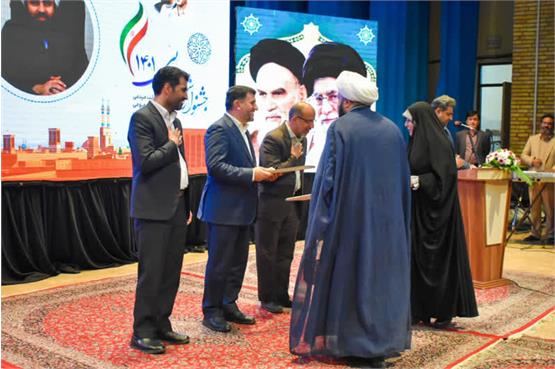 رئیس سازمان فرهنگی اجتماعی ورزشی شهرداری یزد مدیر برتر فرهنگی استان شد
