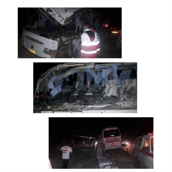 تصادف اتوبوس و تریلر در بهاباد ۱۹ زخمی و یک کشته برجا گذاشت