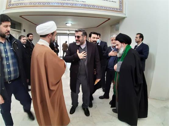 وزیر فرهنگ و ارشاد اسلامی همزمان با سفر رئیس جمهور به استان یزد به استان یزد وارد شدند