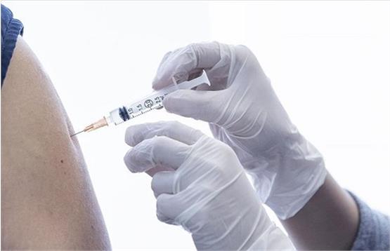 «جزییات» آغاز ثبت‌نام واکسیناسیون افراد ۶۵ سال به بالا