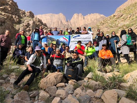 برنامه کوهپیمایی صنعت آب وبرق به میزبانی شرکت آبفا استان یزد