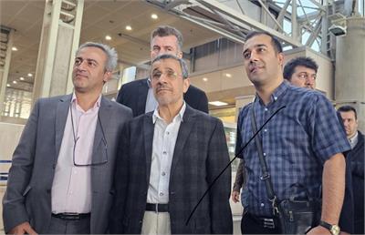 رفع ممنوعیت خروج محمود احمدی‌نژاد در فرودگاه امام/افشای جزئیات درباره جلوگیری از سفر وی به خارج از ایران