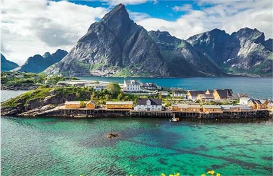 بررسی اقتصاد گردشگری کشورهای سوئد، نروژ و ایتالیا