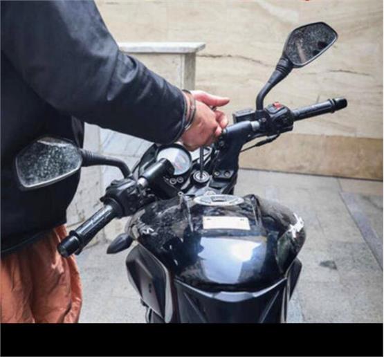 کشف موتورسیکلت سرقتی توسط یگان امداد