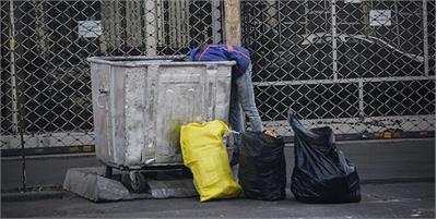 استخدام زباله گرد‌ها با حقوق ۱۲.۵ تا ۱۵ میلیون