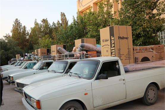 اهدا ۶۰۰ سبد جهیزیه ایرانی در اردکان توسط بسیج سازندگی