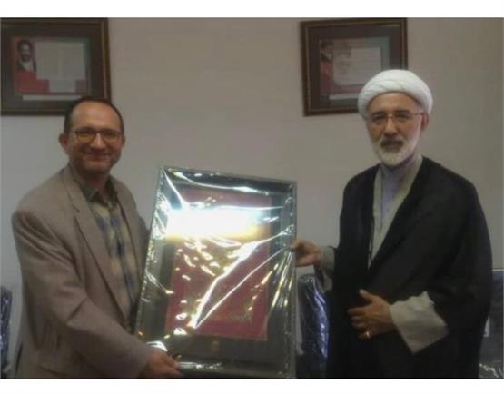 دیدار مدیر کل مرکز اسناد و کتابخانه ملی استان با رئیس کتابخانه و موزه وزیری یزد