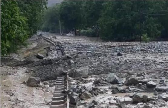 تخریب و بسته شدن راه‌آهن تهران-شمال در اثر سیل